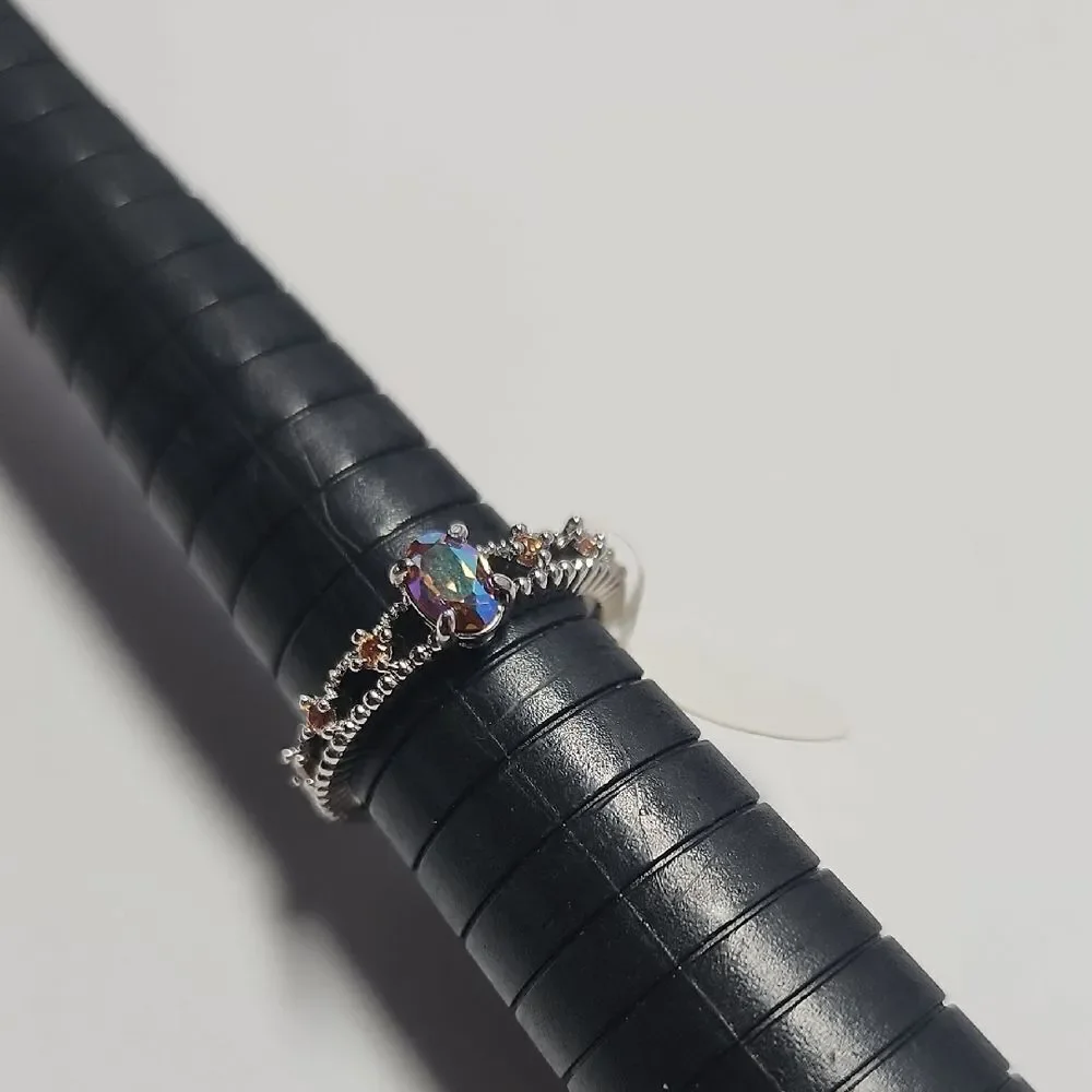 Size 8 Womens Ring Silver Tone